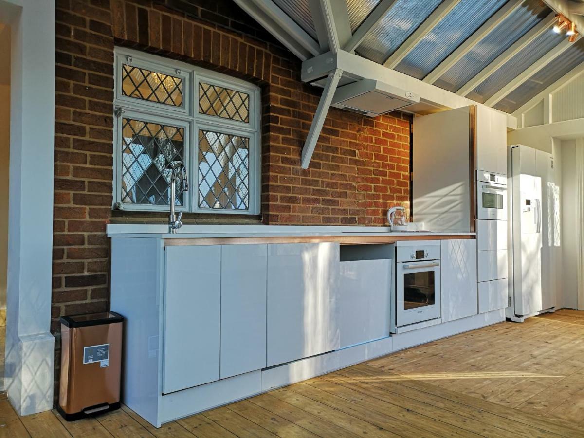 Easytoostay Paygate Cottage Brenchley Exterior photo